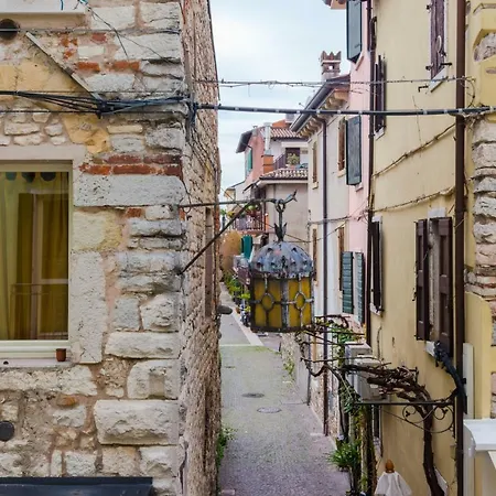 Le Perle Apartment
